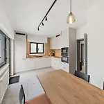 Villa66 Private Bedroom 5 - Shared Kitchen Apartamento Roeser