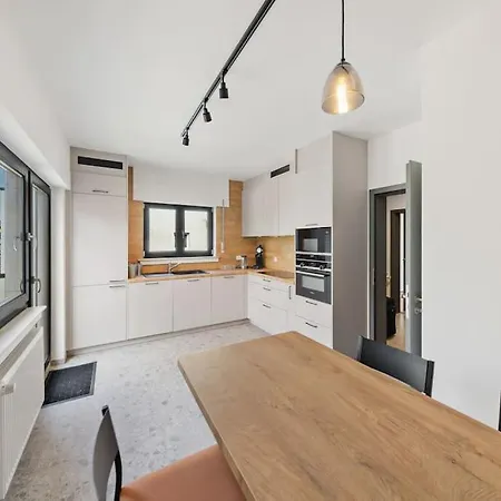 Villa66 Private Bedroom 5 - Shared Kitchen Apartment Roeser