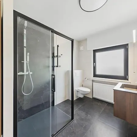 Villa66 Private Bedroom 5 - Shared Kitchen Roeser