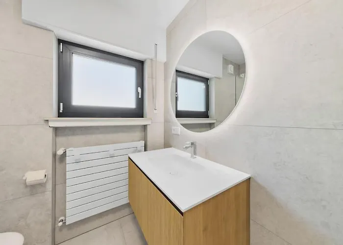 Villa66 Private Bedroom 5 - Shared Kitchen *